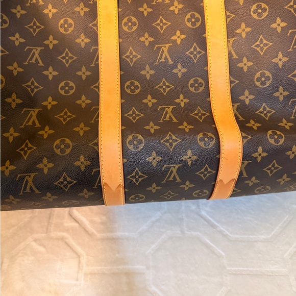 Louis Vuitton Monogram Keepall 50 - Picture 7 of 16